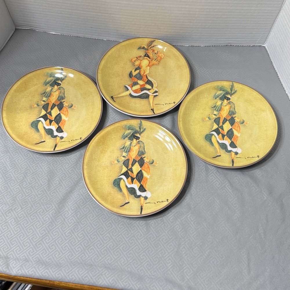 Vintage Commedia Dell’Arte Harlequin Style Plates By Guy Buffet Set of 4 Italy